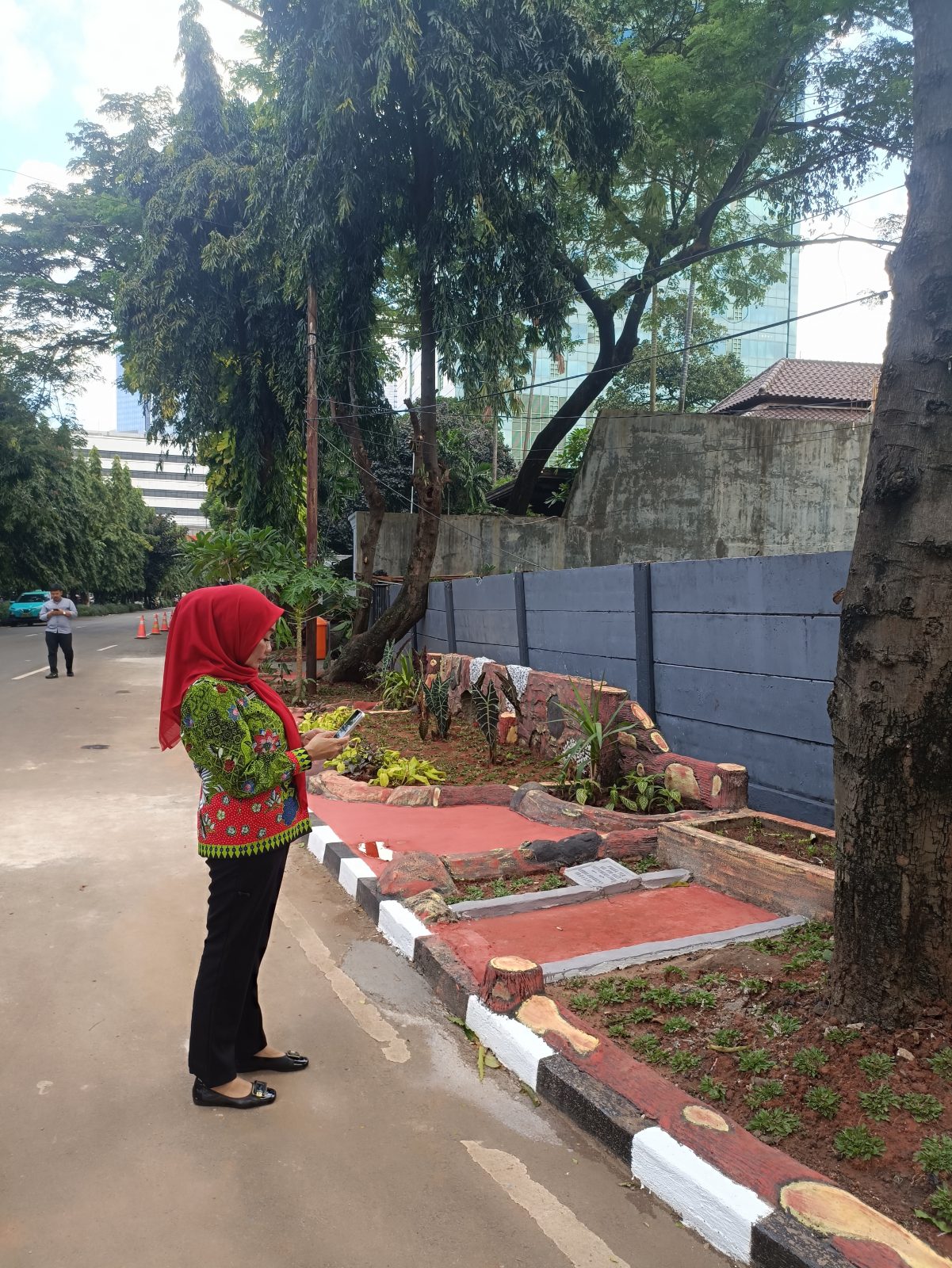 PENATAAN KAWASAN DI PATRA KUNINGAN UTARA — foto 3
